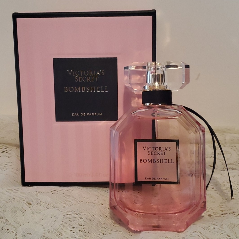Victoria Secret Bombshell Fragrance